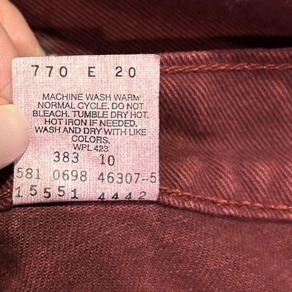 LEVIS Women's Vintage 550 Denim Jeans Size 16, 32 x 30 90s Burgundy Red Relaxed - Picture 3 of 9